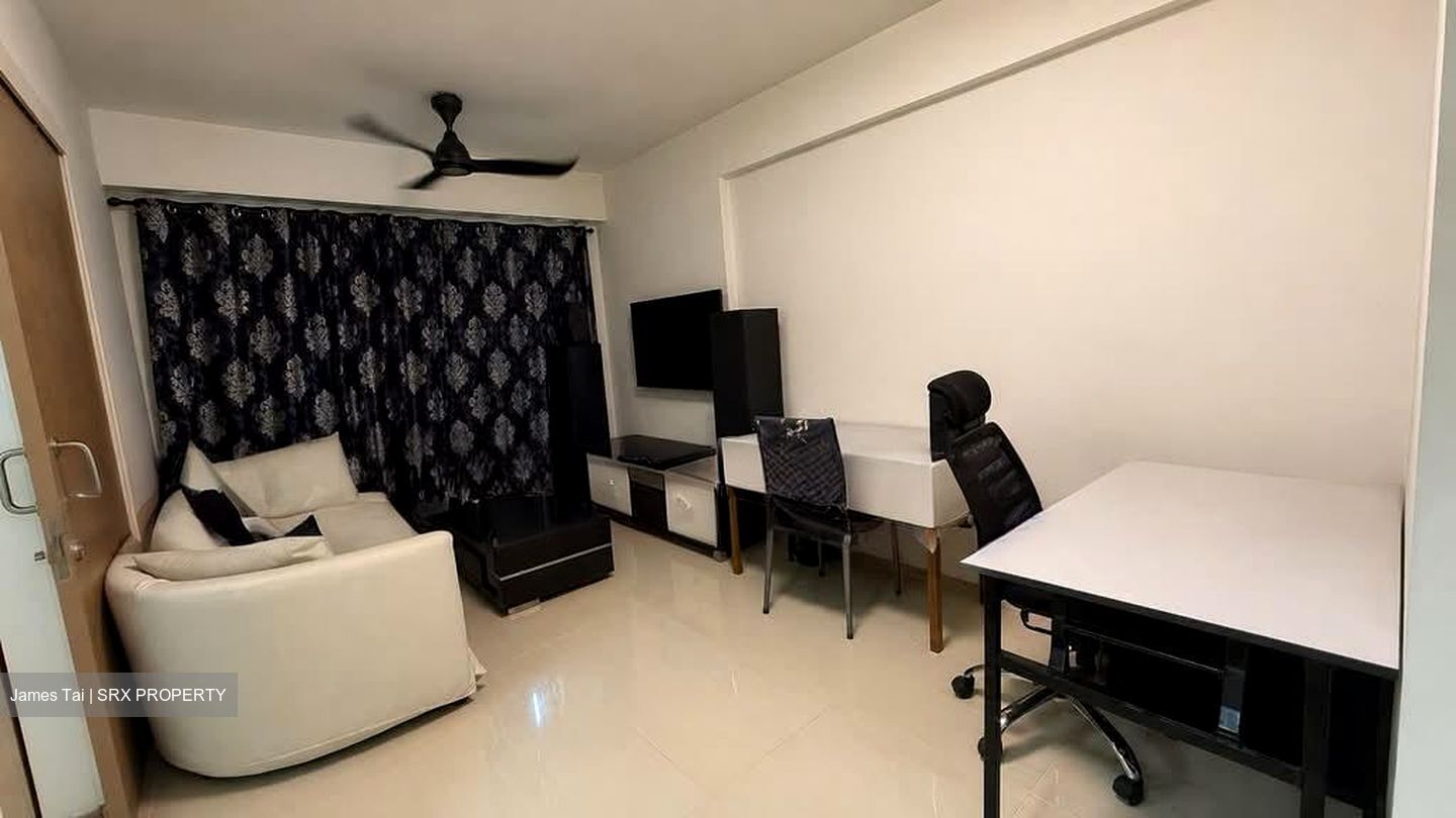 Blk 457B Fernvale Woods (Sengkang), HDB 2 Rooms #553424401